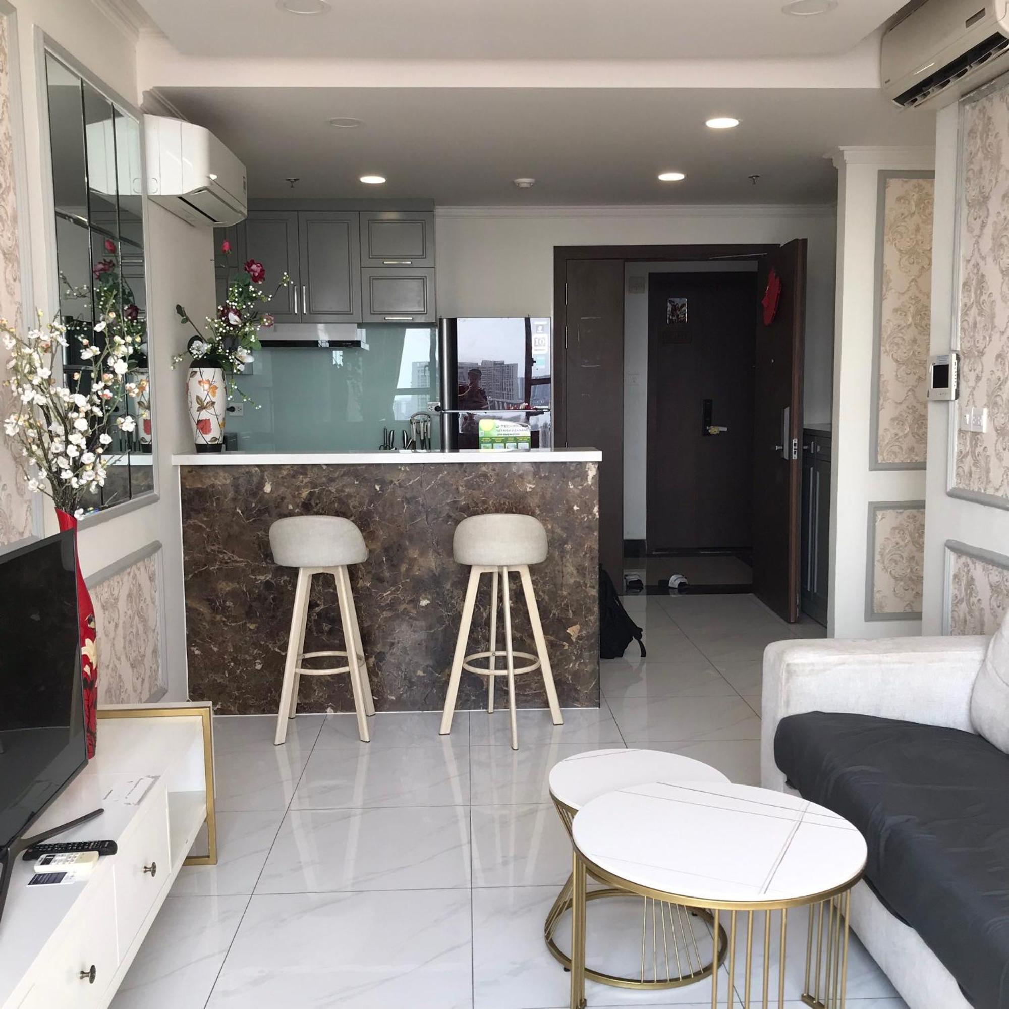 Cbd Luxury In Rivergate Building * TP. Hồ Chí Minh